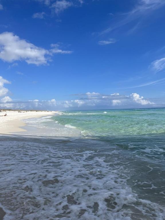 New! Close To Beach, Cozy, New Beds & Family Friendly Navarre Exteriör bild